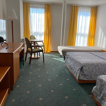 Elekt Czaplinek Otel Dış mekan fotoğraf