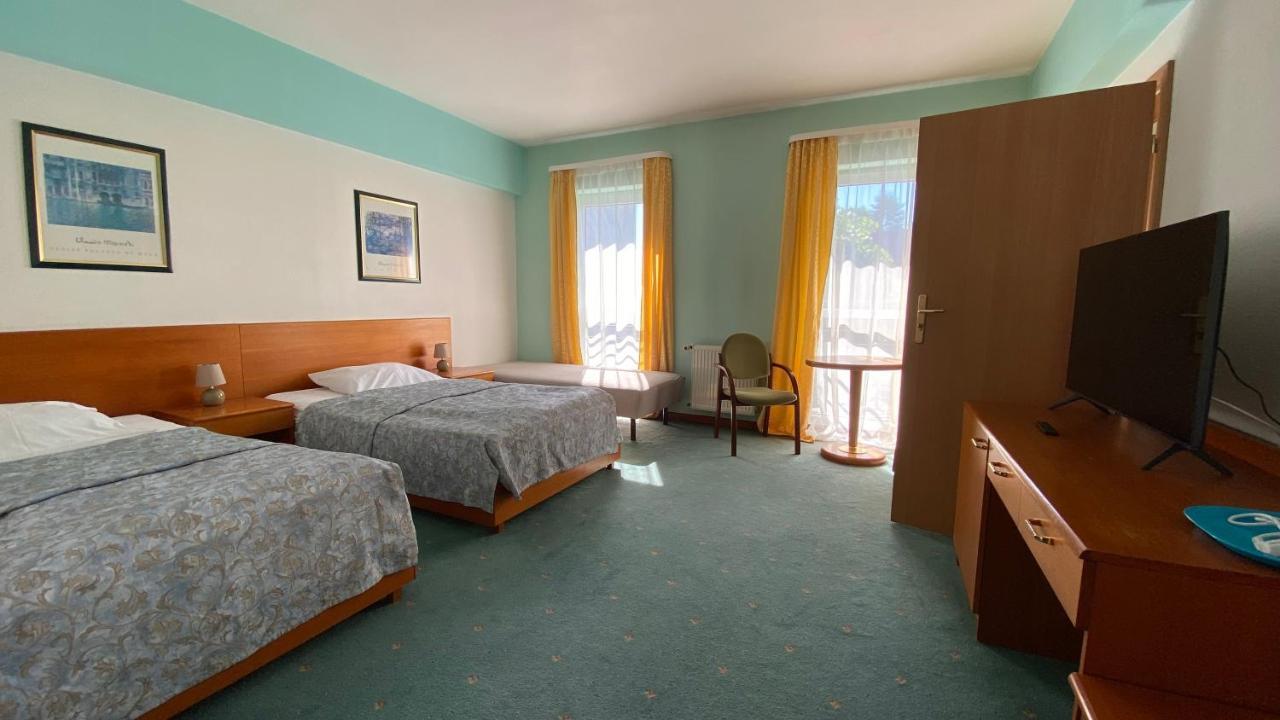 Elekt Czaplinek Otel Dış mekan fotoğraf