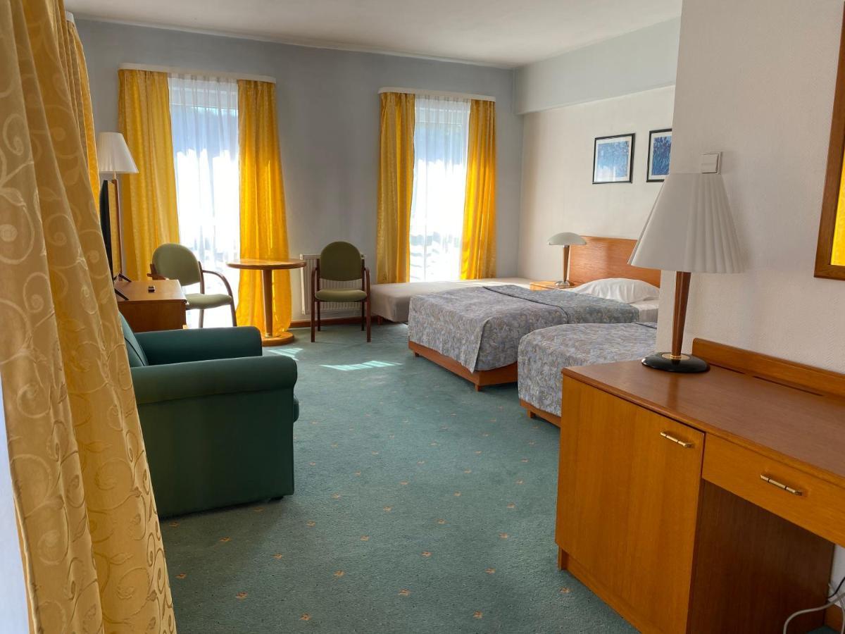 Elekt Czaplinek Otel Dış mekan fotoğraf